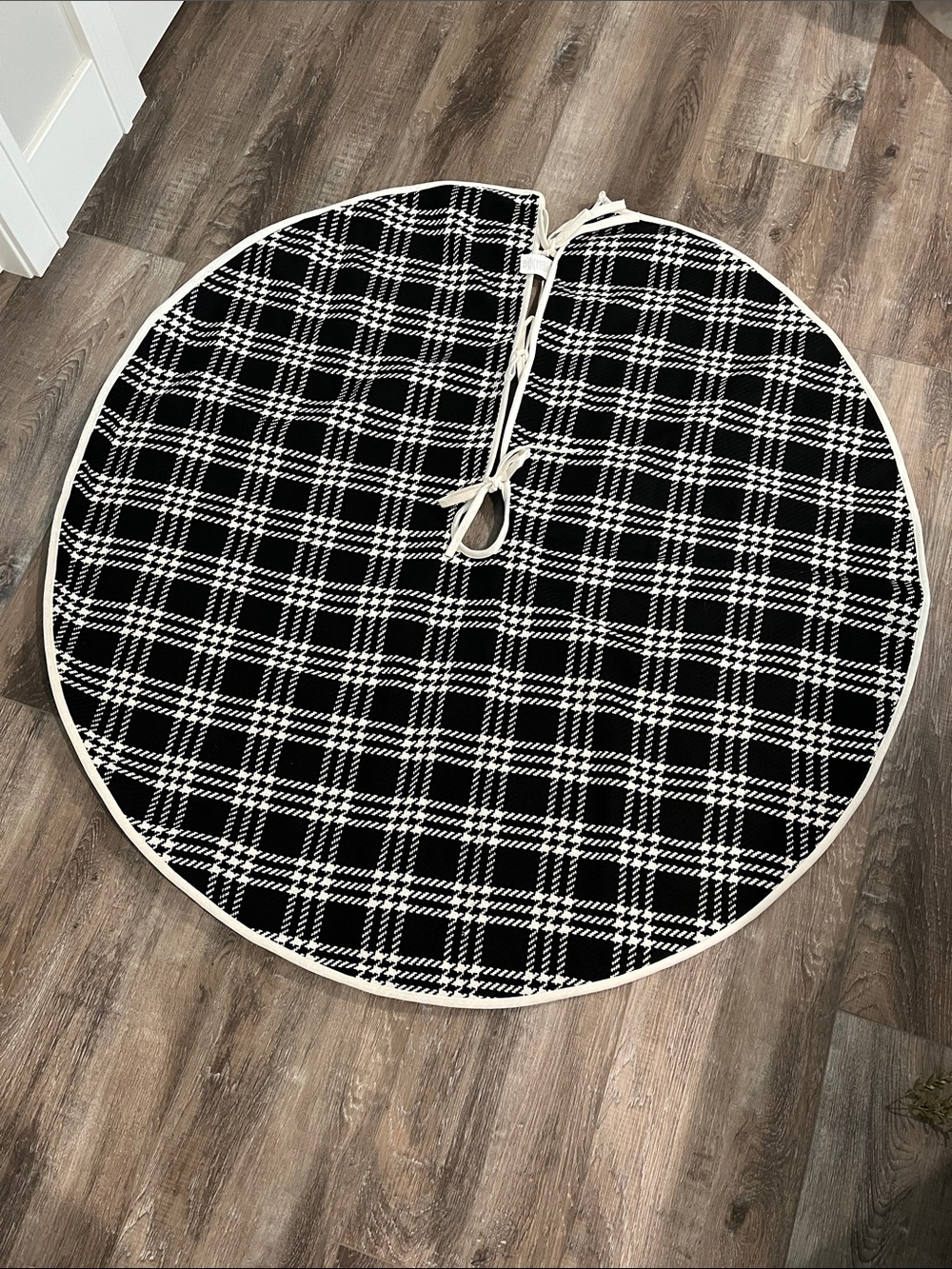 NEW Kirklands Black and Cream Plaid 46” Tree Skirt